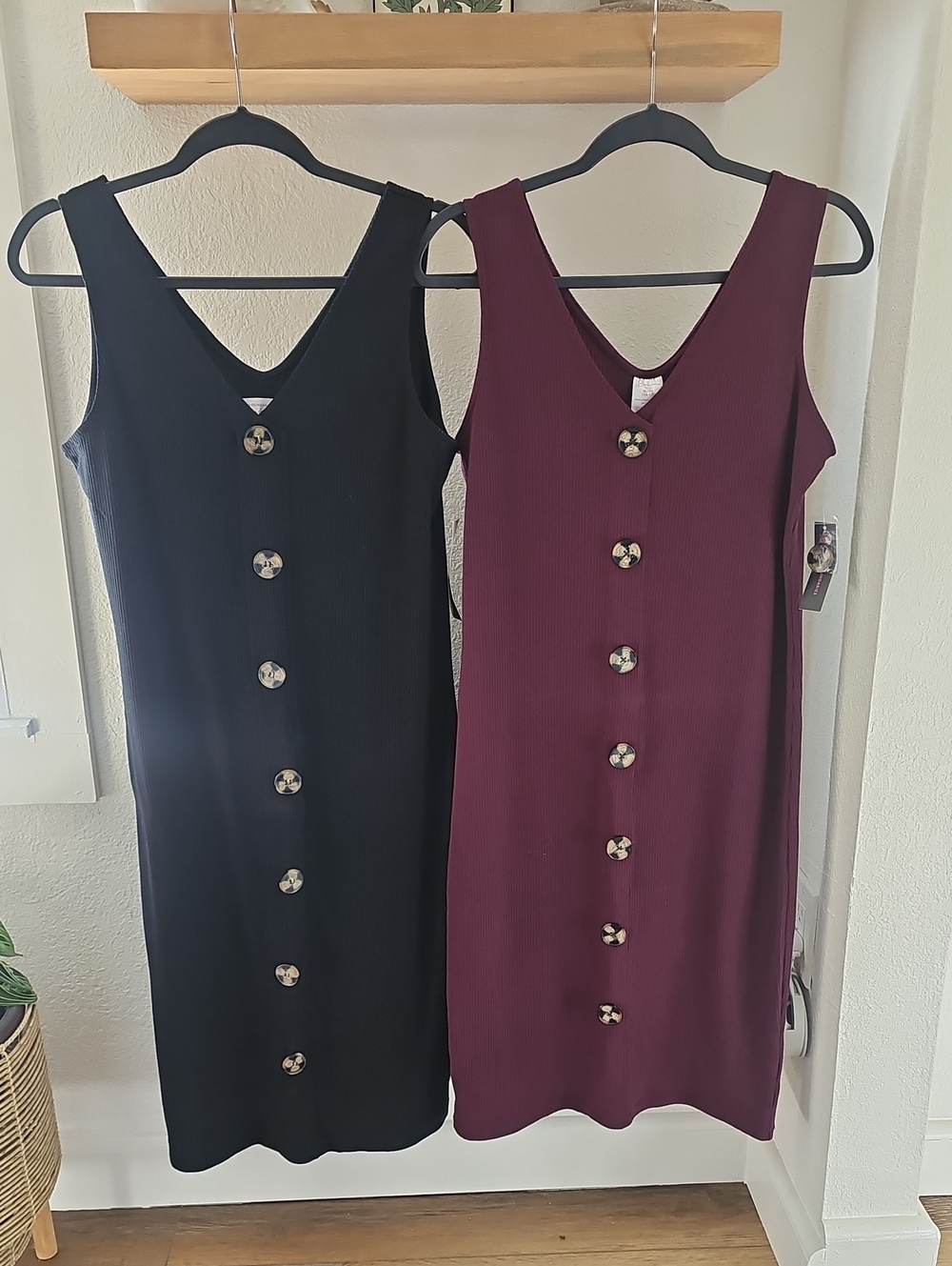 No Boundaries Sleeveless Button-Front Midi Dress's - Black and Burgundy